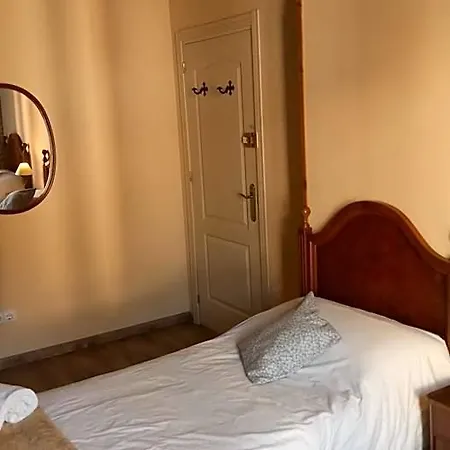 Hostel La Casona De *