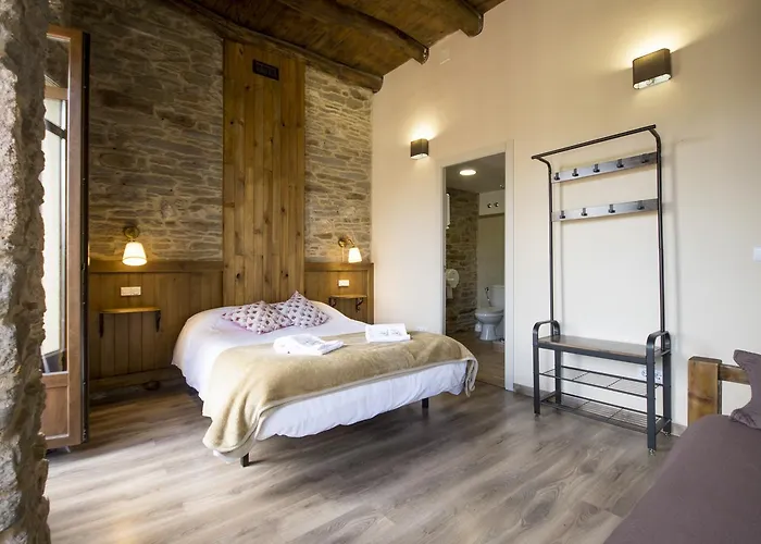Hostel La Casona De Sarria